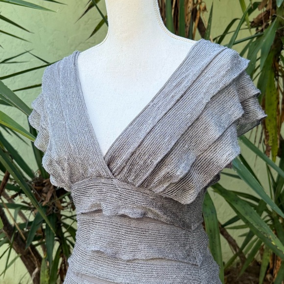 Silver Gray Tiered Sweetheart Neckline Dress - Picture 5 of 6